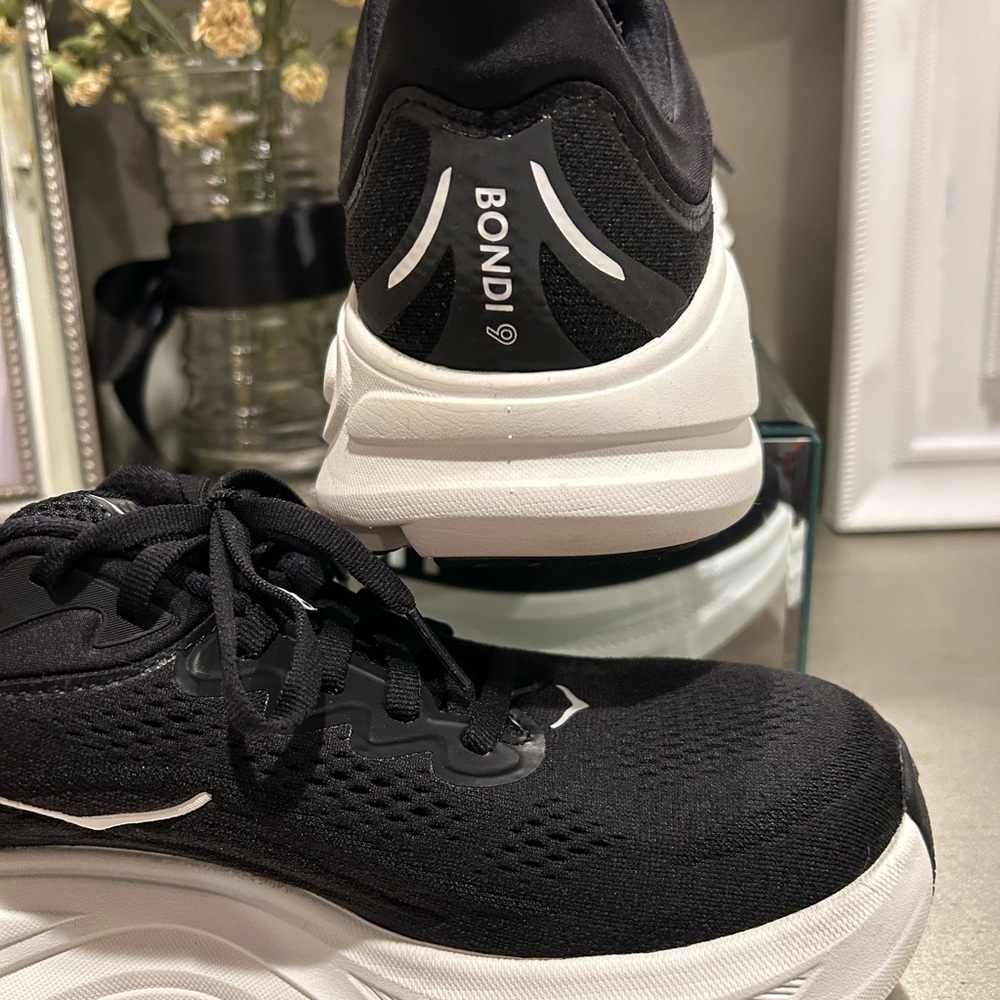 Hoka Bondi 9 Women's Black & White Platform Running Sneakers - Picture 9 of 12